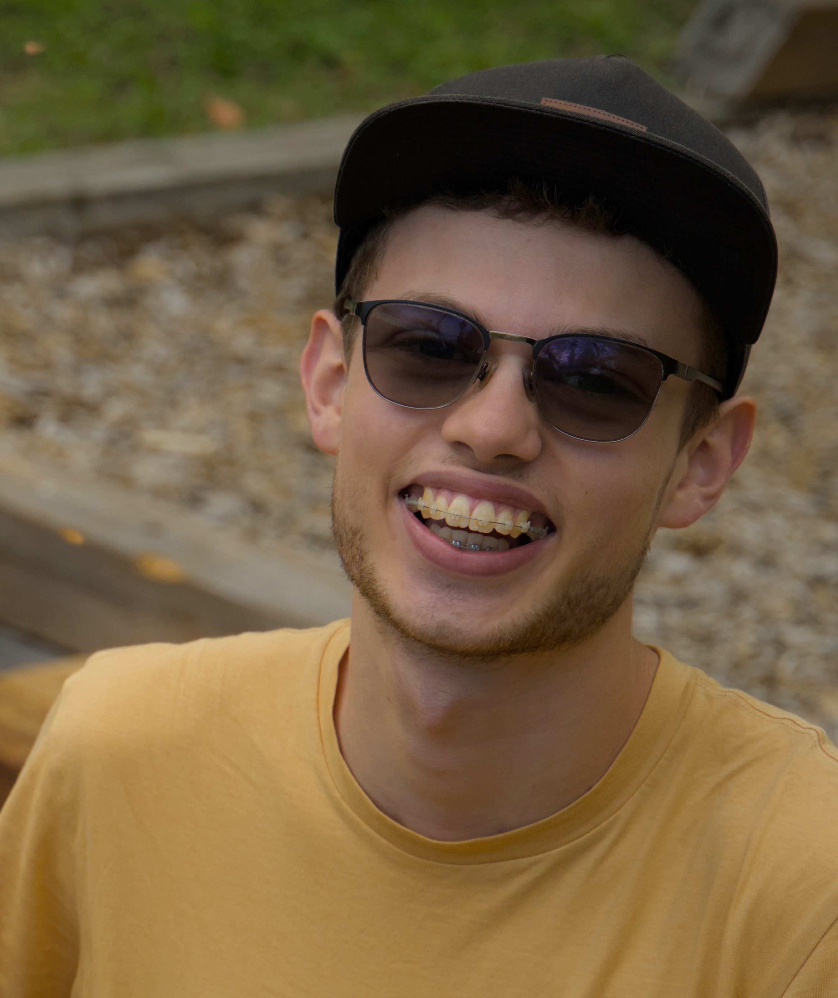 photographie de Tommy Roy avec une casquette
